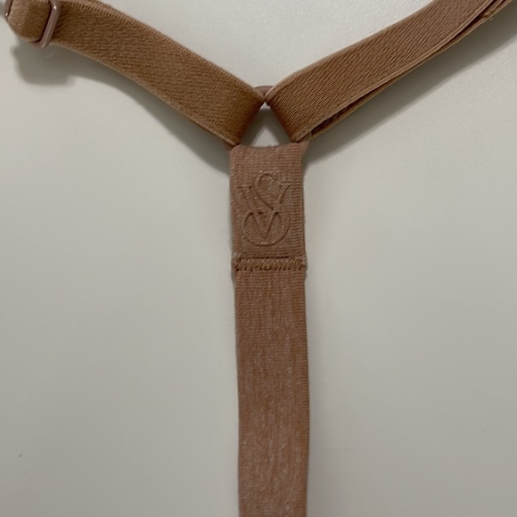 Victoria’s Secret Racerback Semi Demi Front Closure Size 32C Nude - Picture 4 of 7